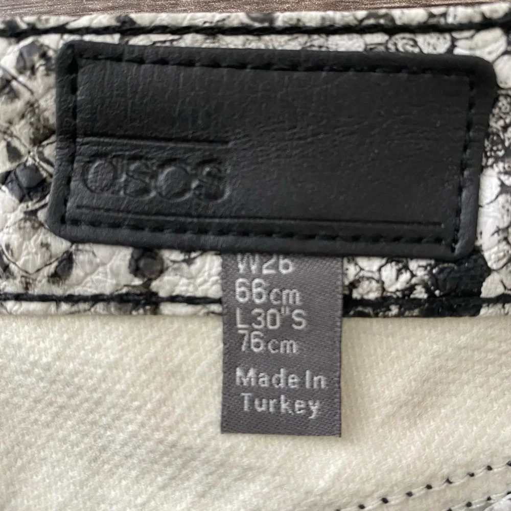 ASOS Snake skin pants size 26 - Picture 4 of 4